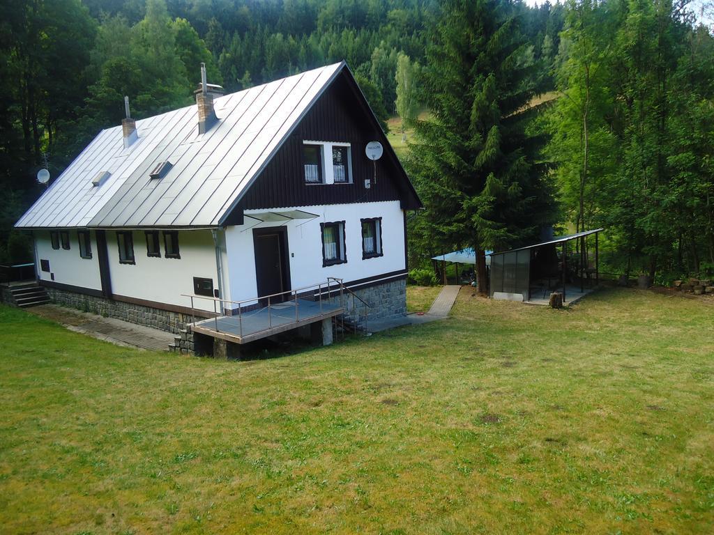 Chata Tanvaldsky Spicak Exterior photo